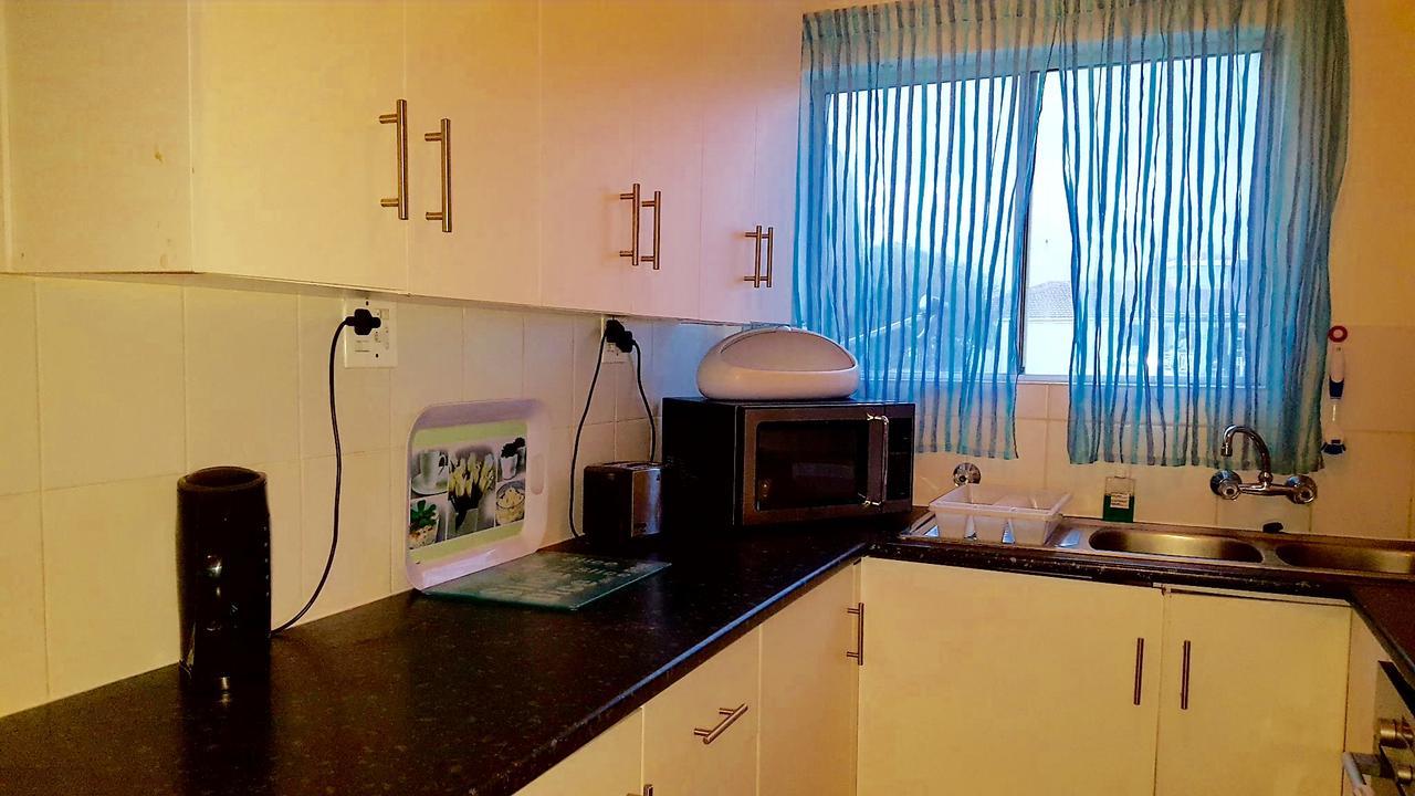 Hermanus Beach Club Apt 186 & 208 Apartment Bagian luar foto